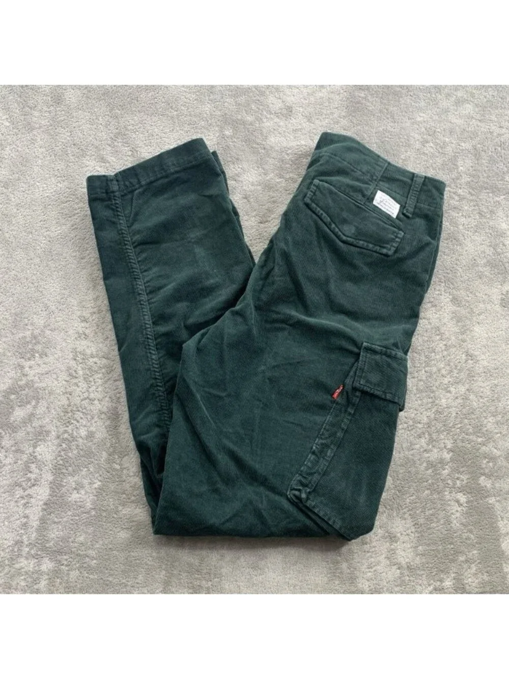 Levis XX Cargo Taper Pants Mens 32x30” Forest Green Corduroy Utility Workwear